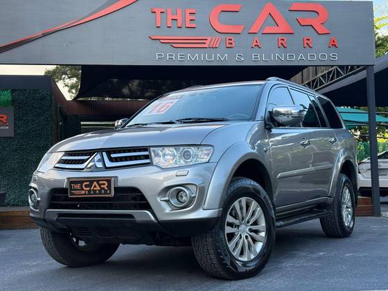 MITSUBISHI PAJERO 3.5 HPE 4X4 7 LUGARES V6 24V FLEX 4P AUTOMÁTICO